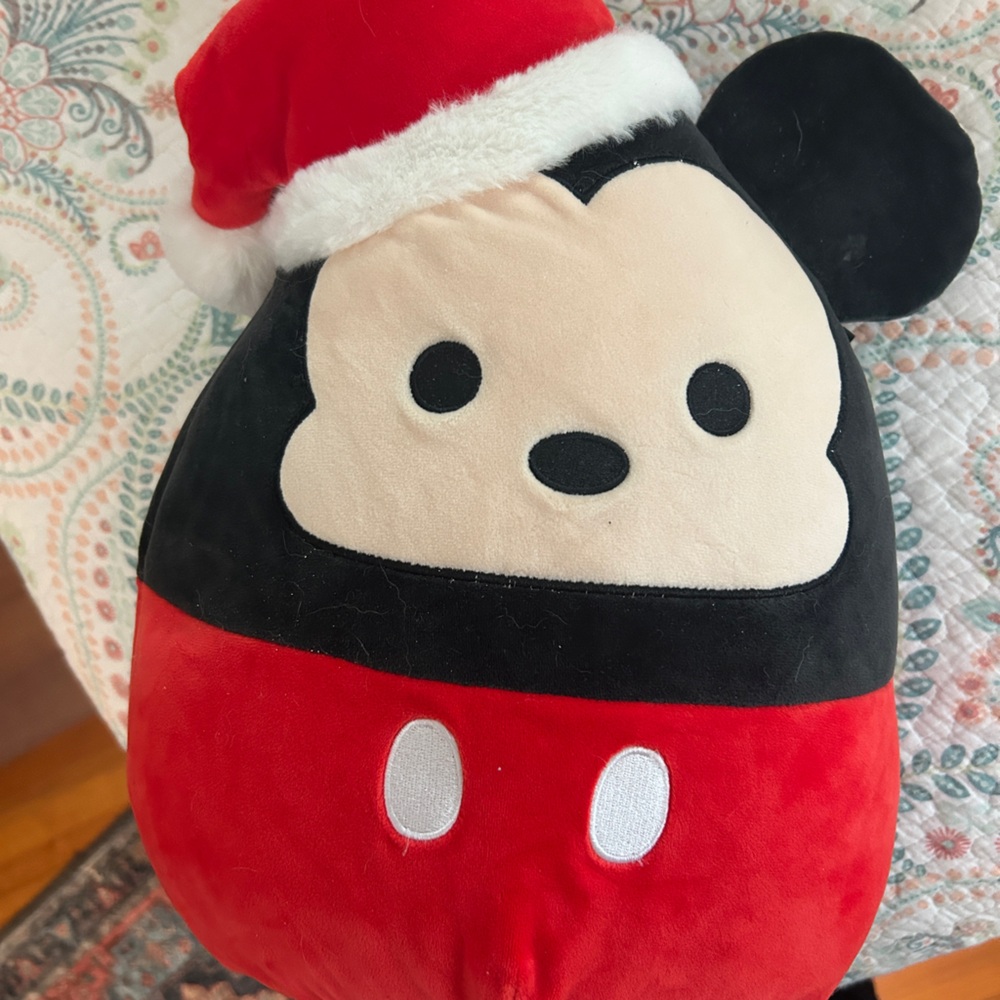 Squishmallow 12” Mickey Mouse W/Santa Hat